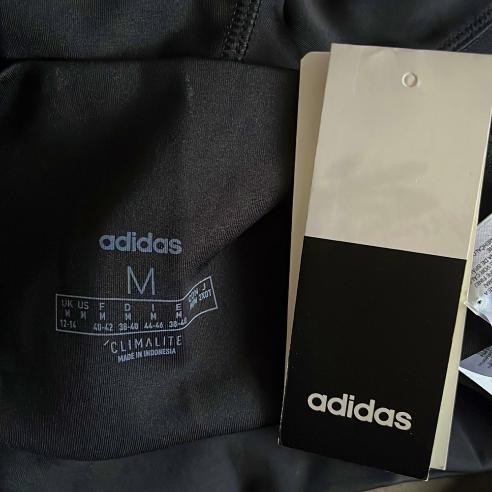 ADIDAS D2M HIGH RISE LOGO LEGGINGS - Picture 7 of 7